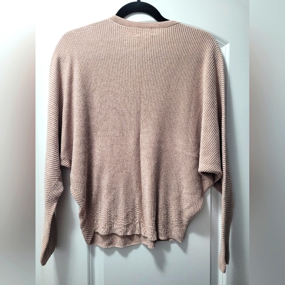 Aritzia Wilfred Coline Linen DolmanSleeve Ribbed Sweater In Dusty Pink, XXS - Picture 6 of 7